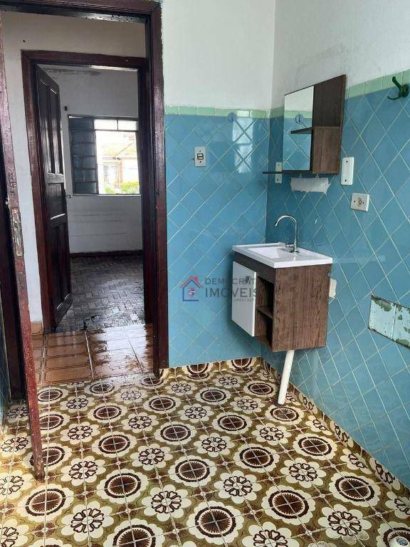 Casa à venda com 1 quarto, 141m² - Foto 8