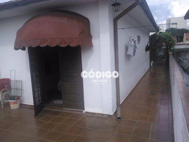 Sobrado à venda com 2 quartos, 200m² - Foto 4