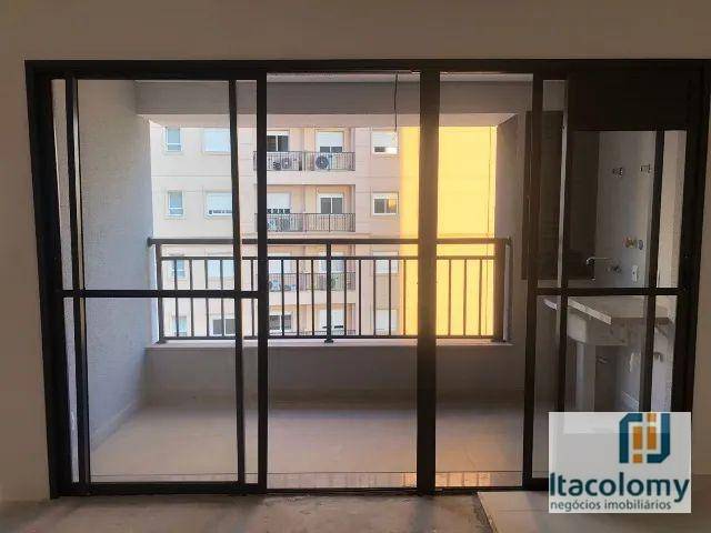 Apartamento à venda com 3 quartos, 69m² - Foto 3