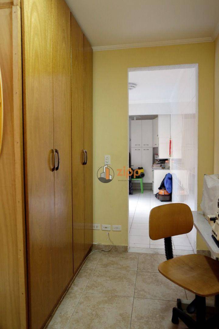 Sobrado à venda com 3 quartos, 180m² - Foto 55