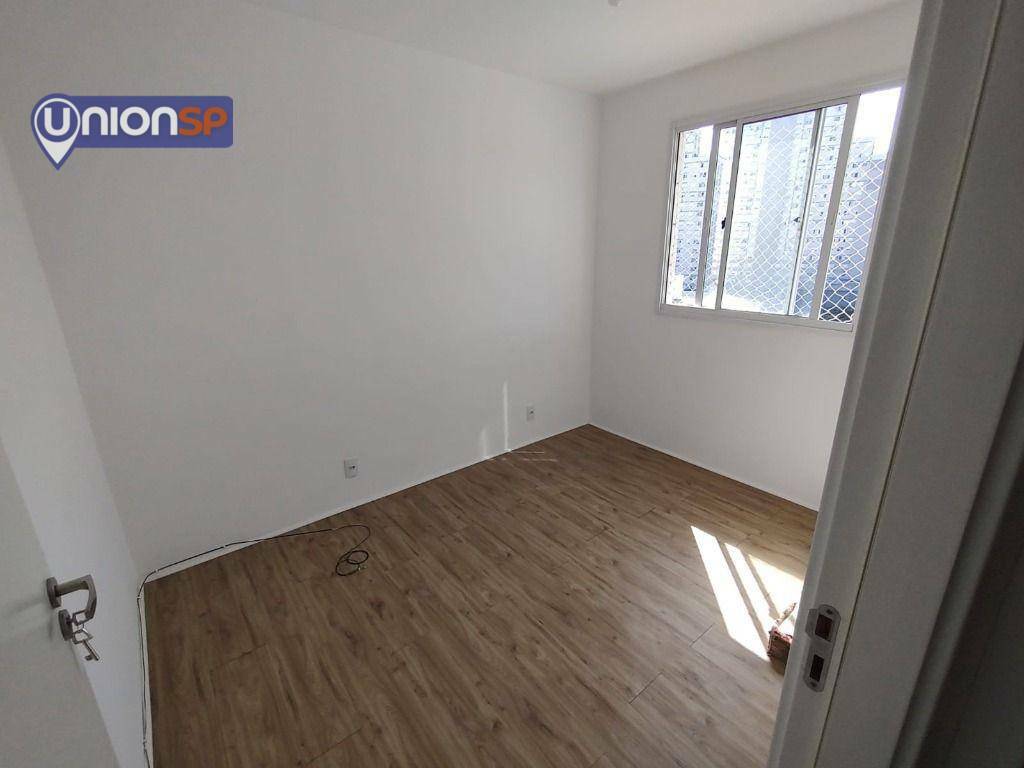 Apartamento à venda com 2 quartos, 40m² - Foto 7