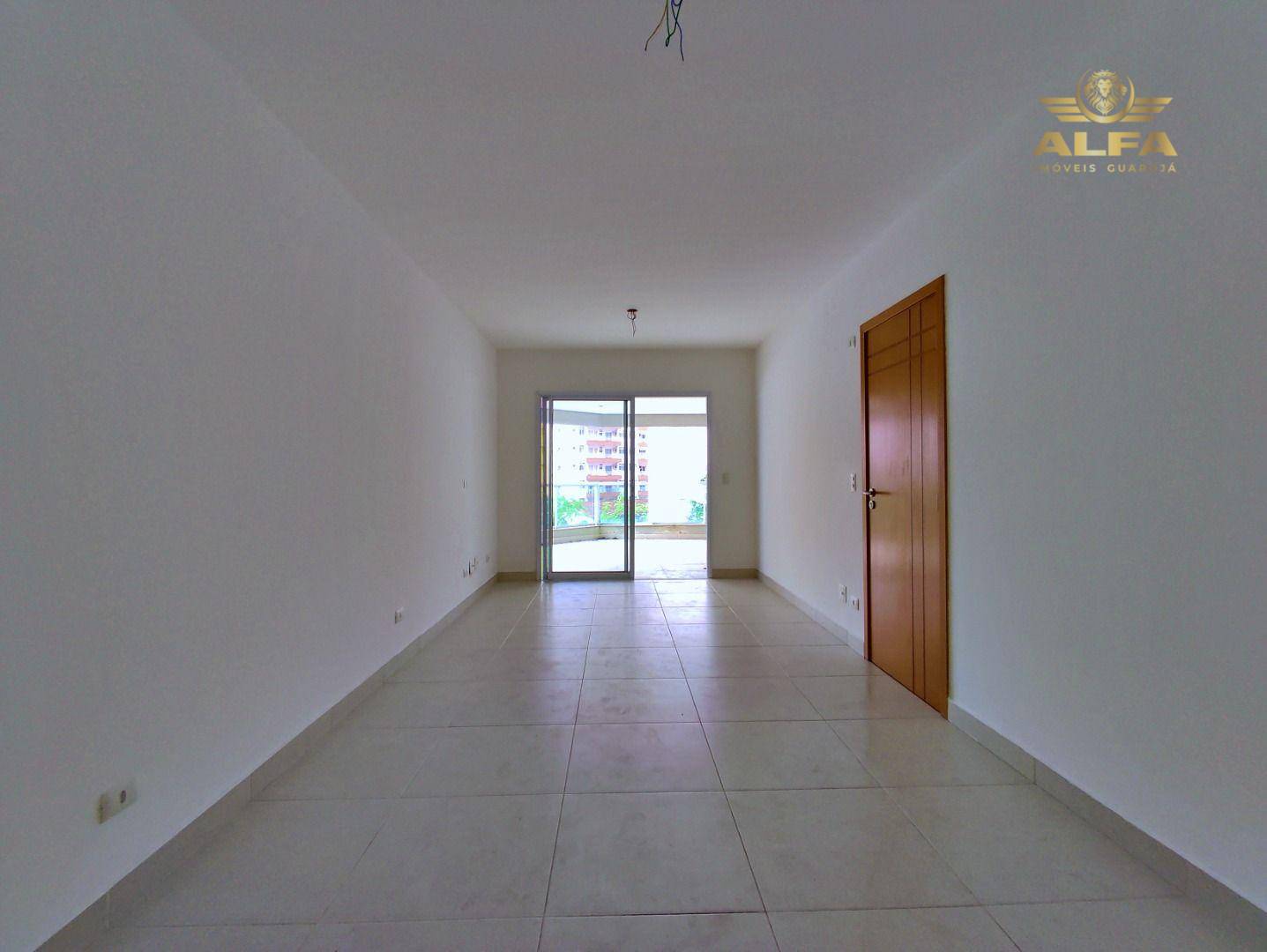 Apartamento à venda com 3 quartos, 135m² - Foto 4