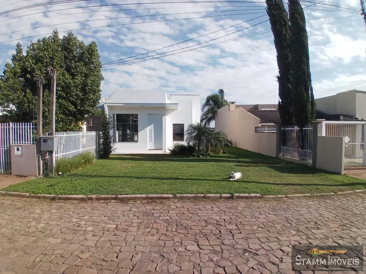 Casa à venda com 1 quarto, 300m² - Foto 2