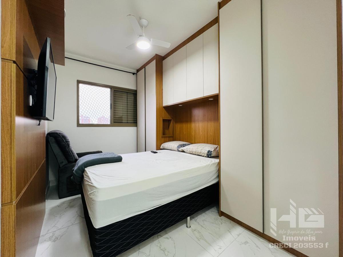 Apartamento à venda com 2 quartos, 62m² - Foto 9