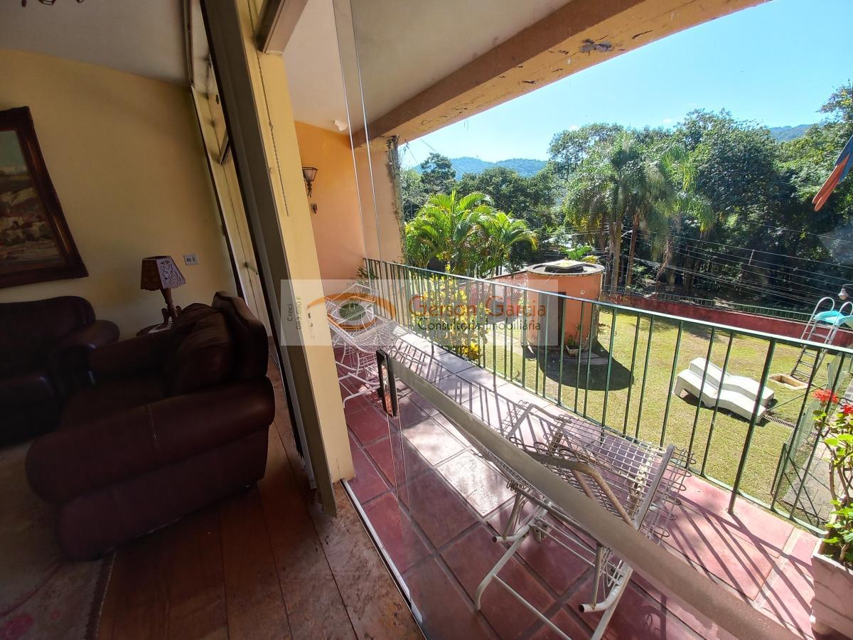 Casa de Condomínio à venda com 3 quartos, 390m² - Foto 14