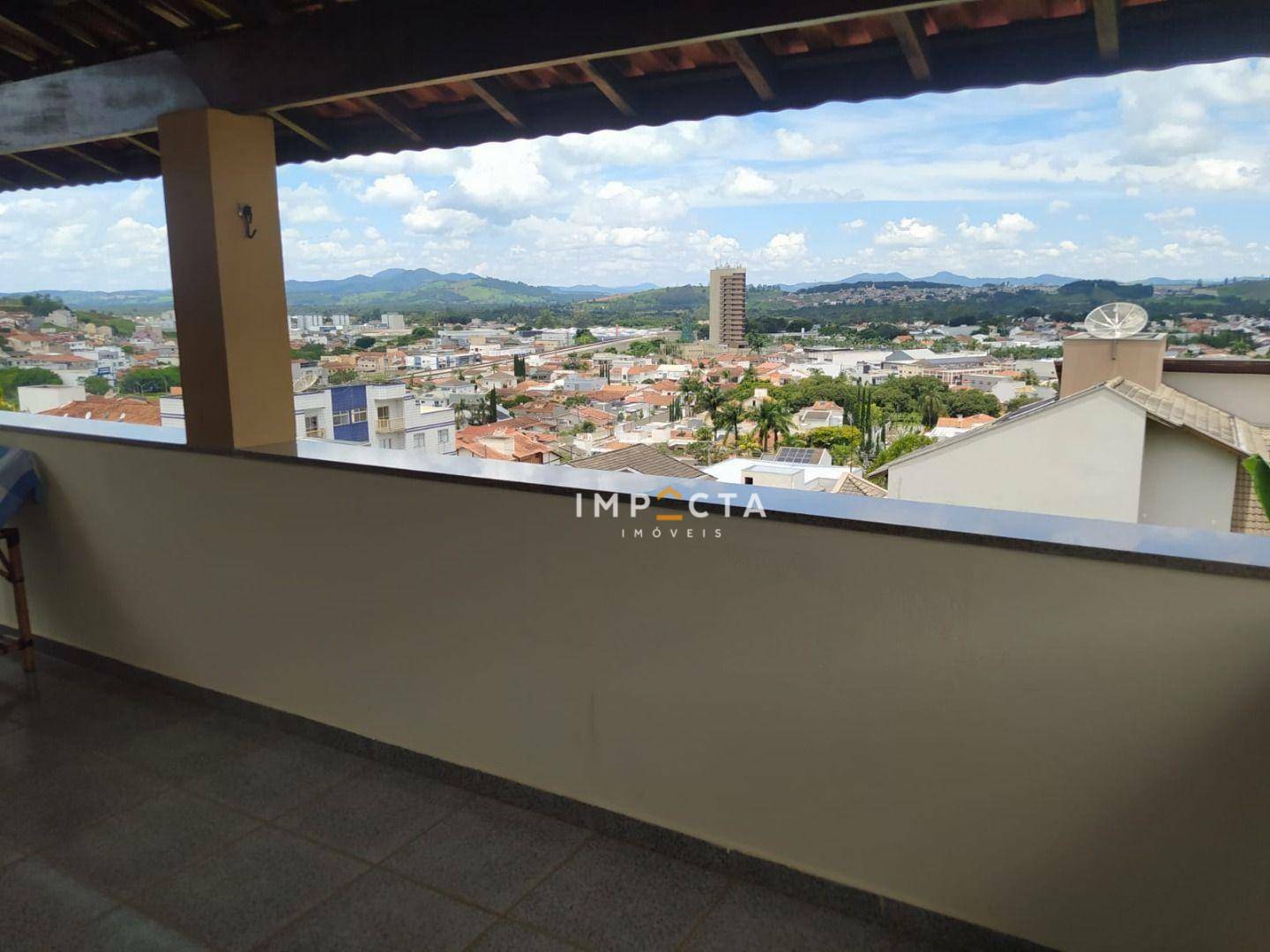 Casa à venda com 5 quartos, 293m² - Foto 27