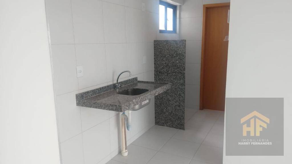 Apartamento à venda com 2 quartos, 66m² - Foto 11