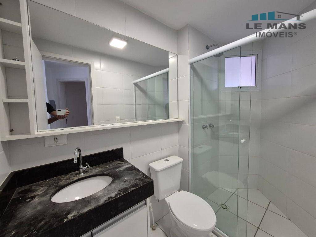 Apartamento para alugar com 2 quartos, 70m² - Foto 7