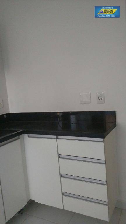 Apartamento à venda com 2 quartos, 54m² - Foto 10