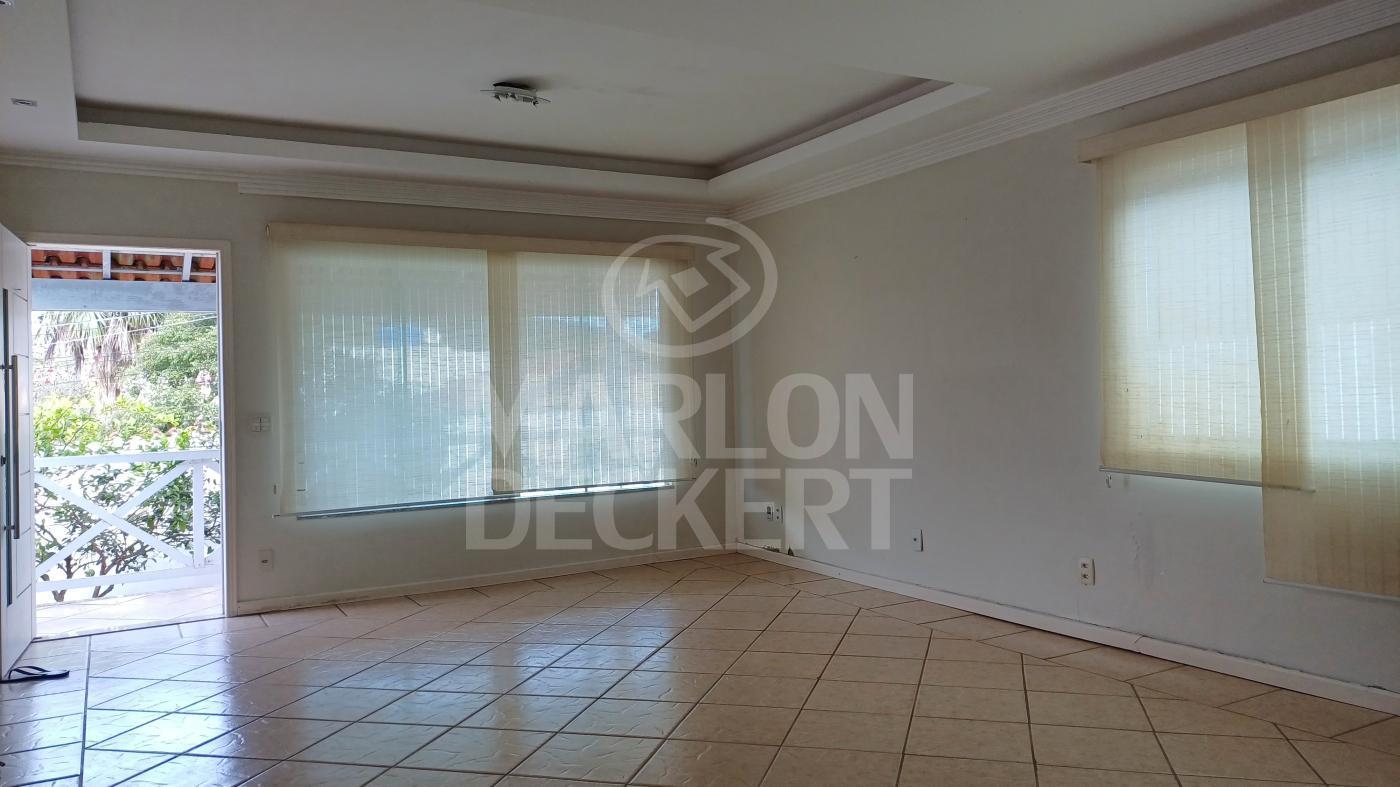 Casa à venda com 3 quartos, 218m² - Foto 23