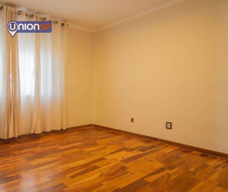 Apartamento à venda com 3 quartos, 143m² - Foto 8