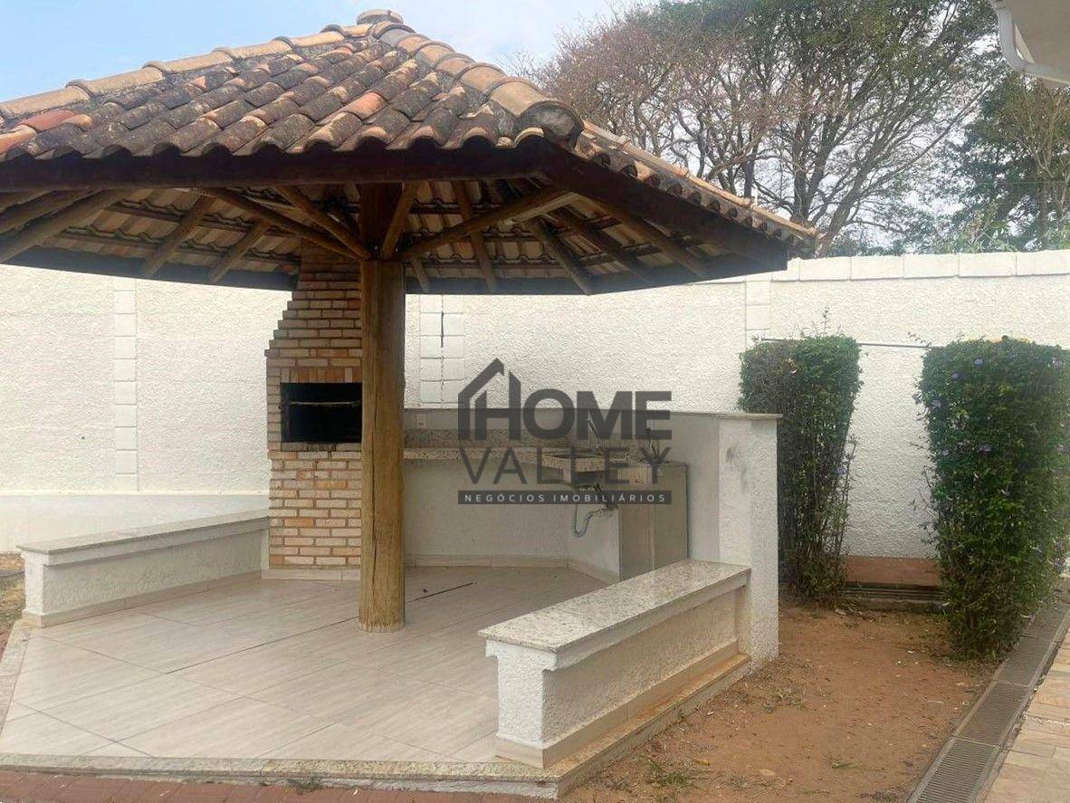 Casa de Condomínio à venda com 3 quartos, 132m² - Foto 2