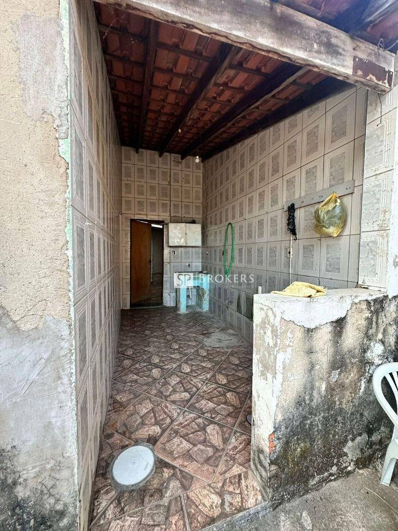 Chácara à venda com 3 quartos, 200m² - Foto 22