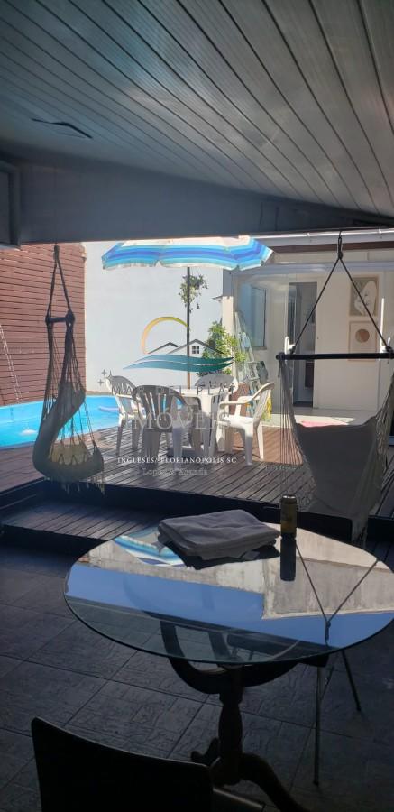 Casa à venda com 2 quartos, 60m² - Foto 8