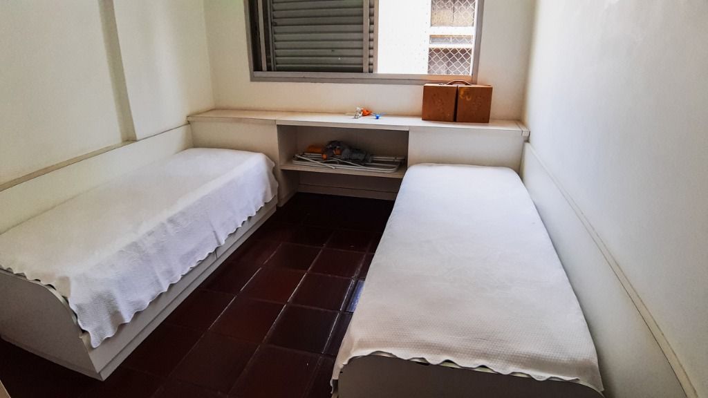 Apartamento à venda com 3 quartos, 130m² - Foto 16