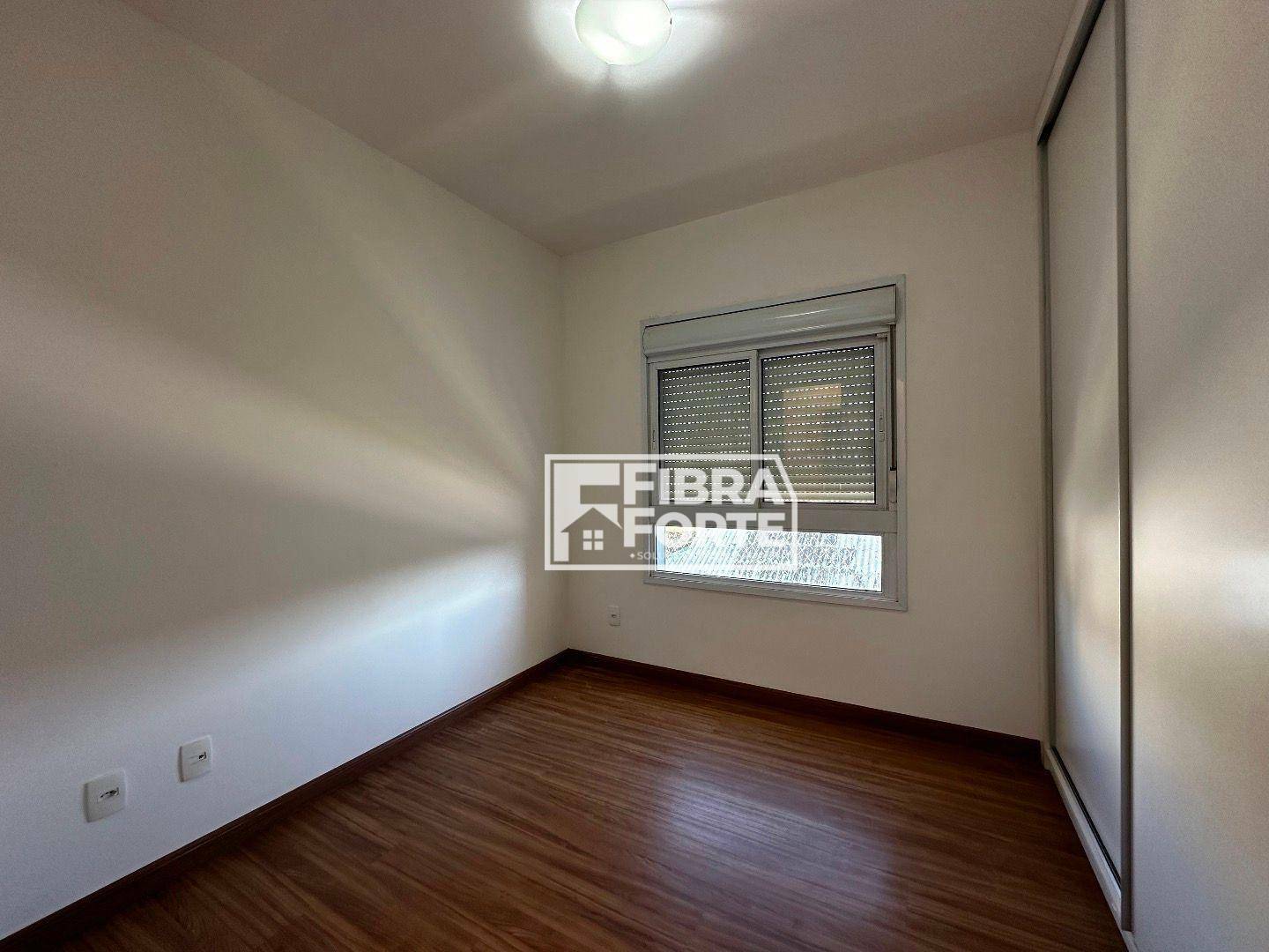 Apartamento à venda com 2 quartos, 67m² - Foto 18