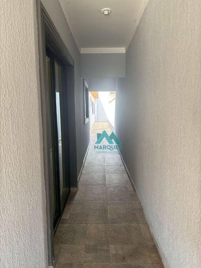 Casa à venda com 3 quartos, 110m² - Foto 10
