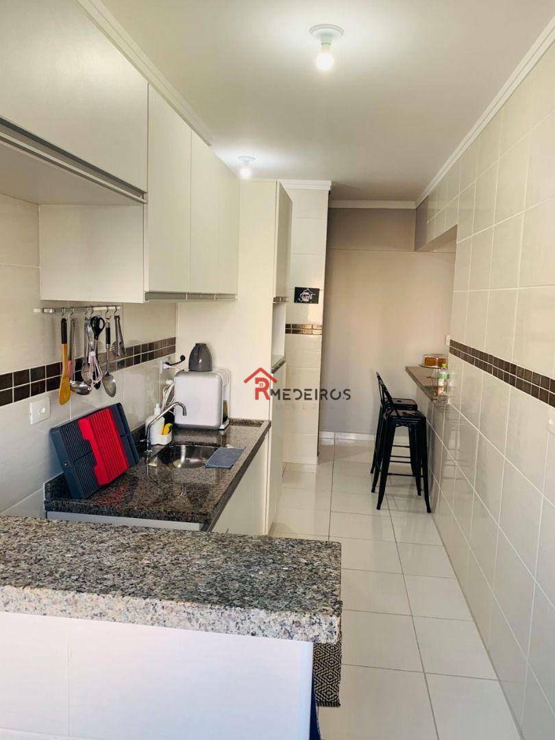 Apartamento à venda com 2 quartos, 74m² - Foto 7