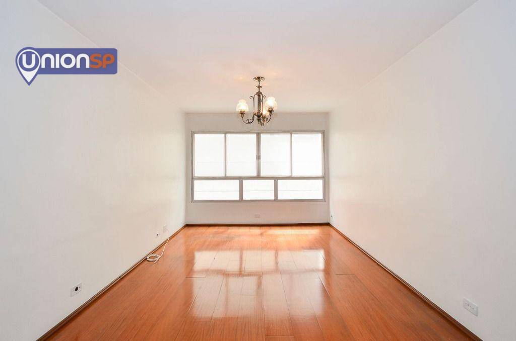 Apartamento à venda com 3 quartos, 127m² - Foto 1