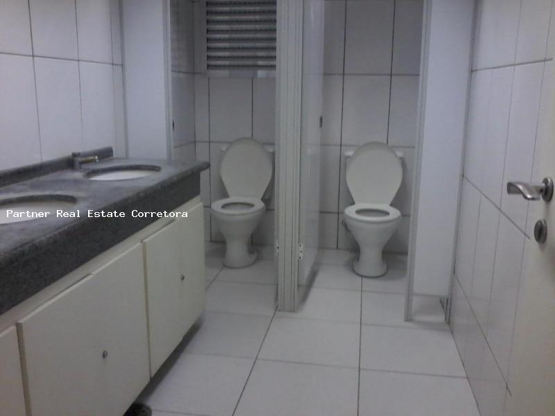 Conjunto Comercial-Sala para alugar com 1 quarto, 385m² - Foto 4