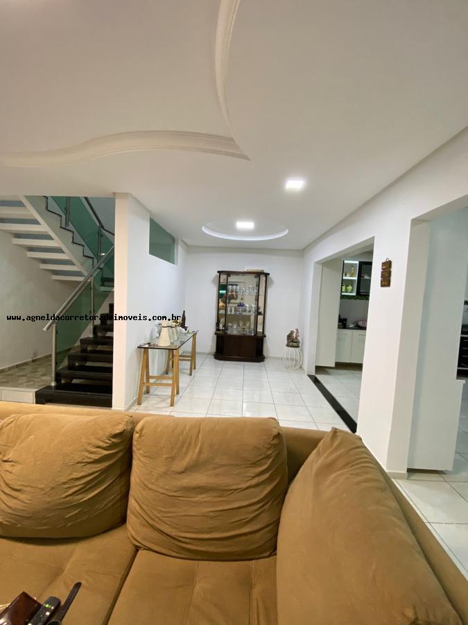 Casa à venda com 5 quartos, 600m² - Foto 16