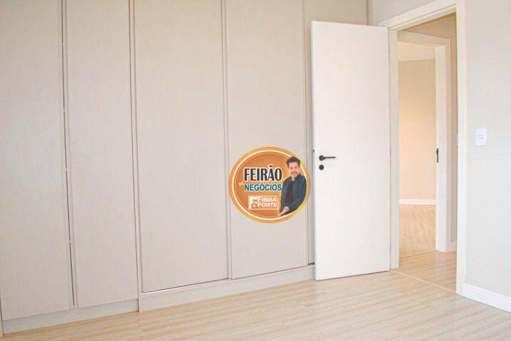 Apartamento à venda com 3 quartos, 96m² - Foto 13