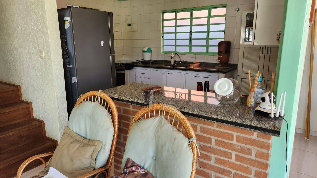 Sobrado à venda com 2 quartos, 206m² - Foto 14