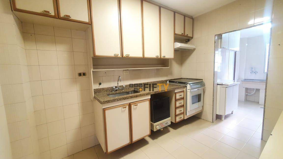 Apartamento para alugar com 2 quartos, 98m² - Foto 13