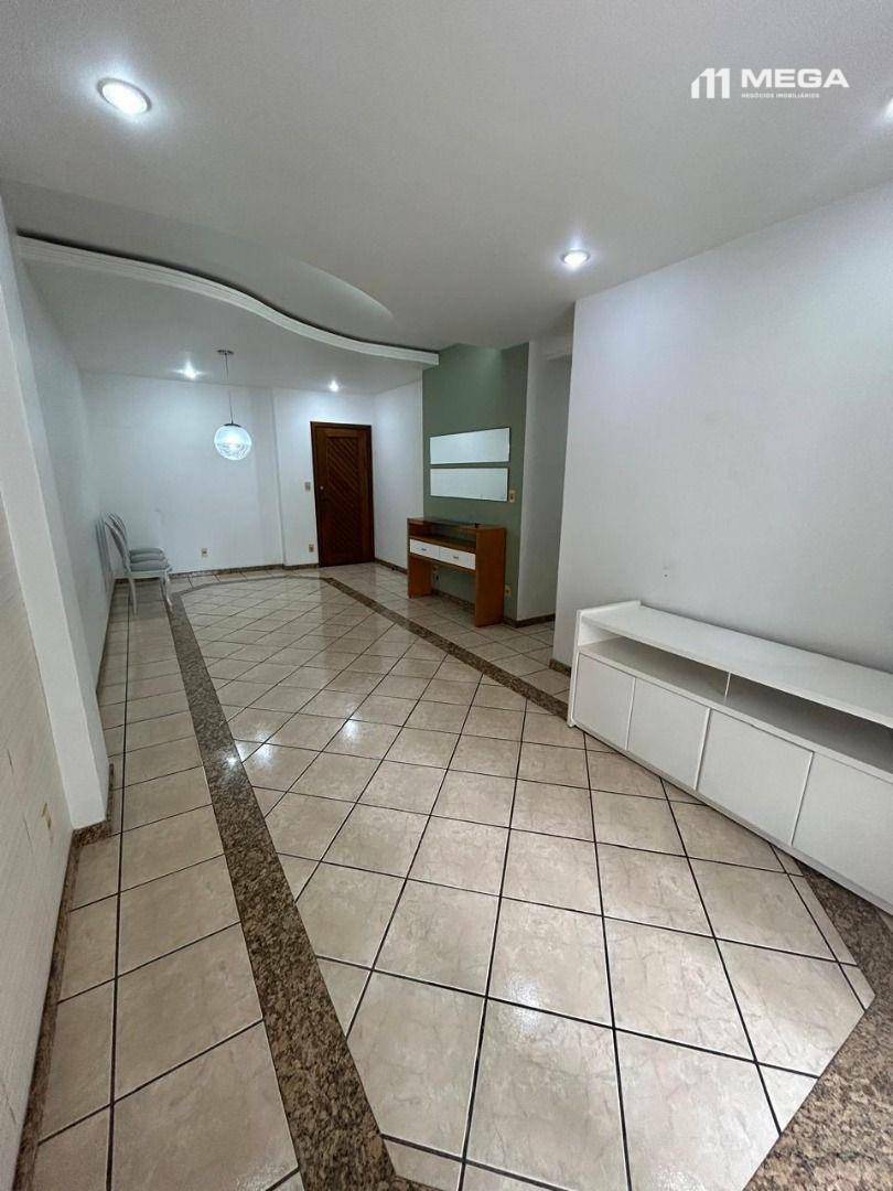 Apartamento, 3 quartos, 138 m² - Foto 2