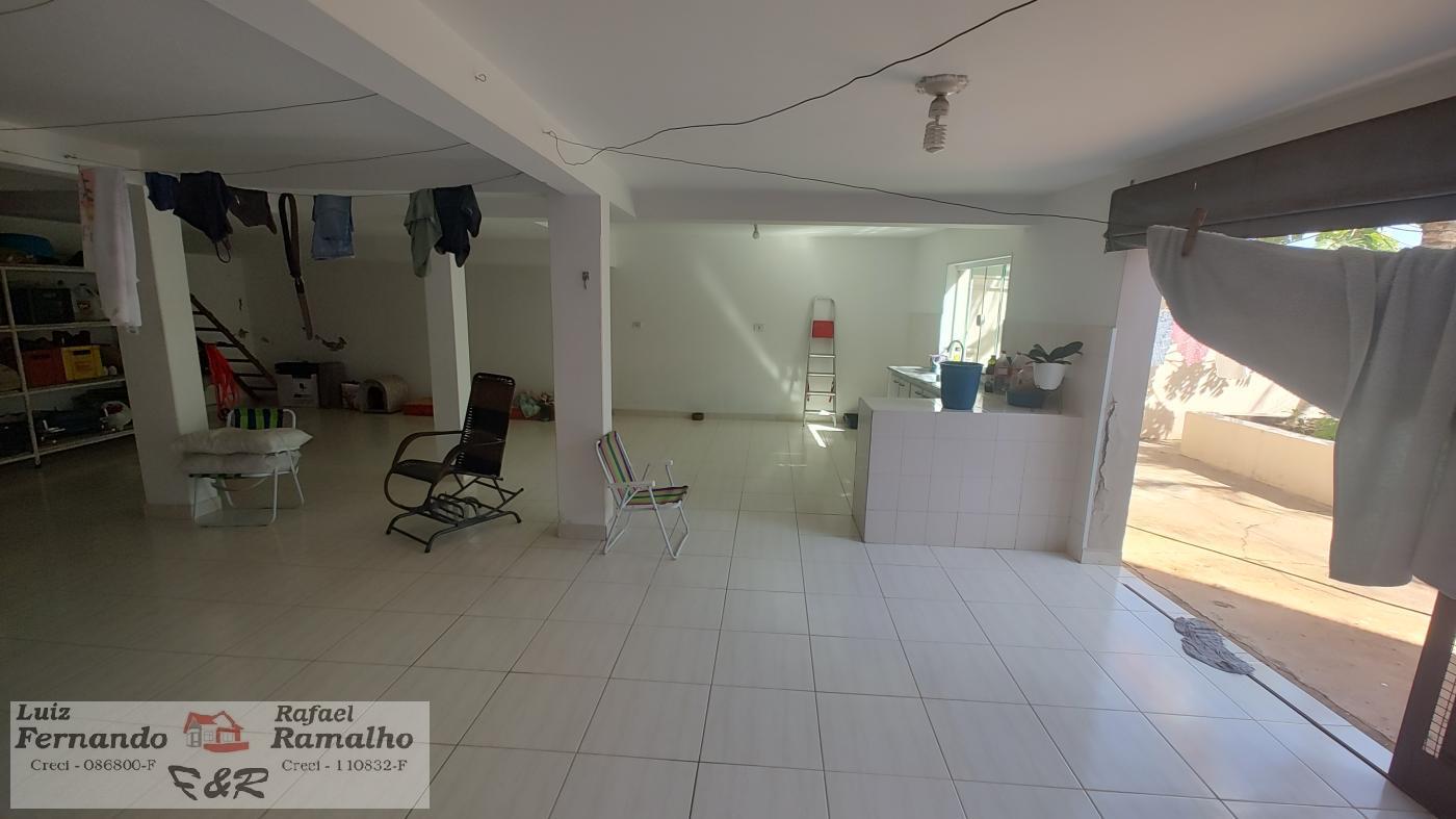 Casa à venda com 3 quartos, 400m² - Foto 19