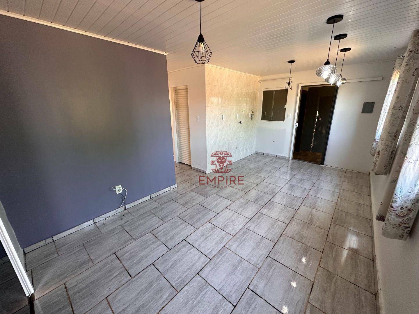 Casa à venda com 3 quartos, 60m² - Foto 7