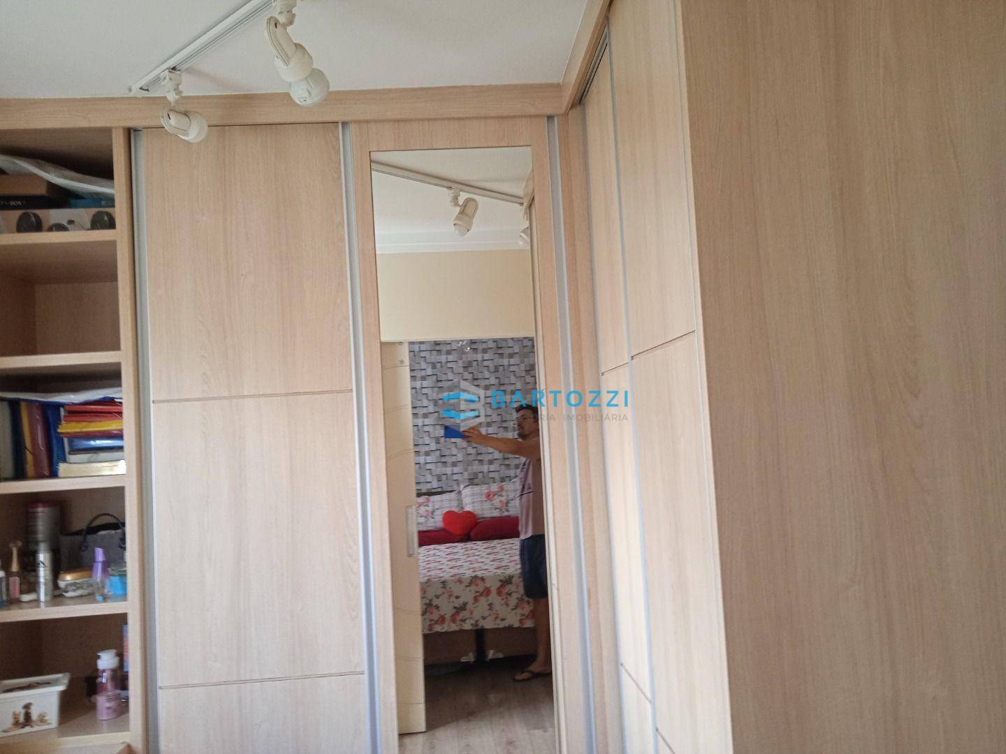 Apartamento à venda com 2 quartos, 96m² - Foto 35