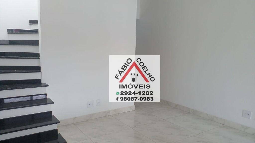 Sobrado à venda com 2 quartos, 82m² - Foto 2