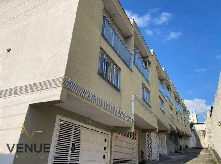 Sobrado à venda com 3 quartos, 81m² - Foto 1