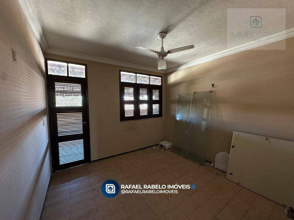 Casa à venda com 4 quartos, 207m² - Foto 7
