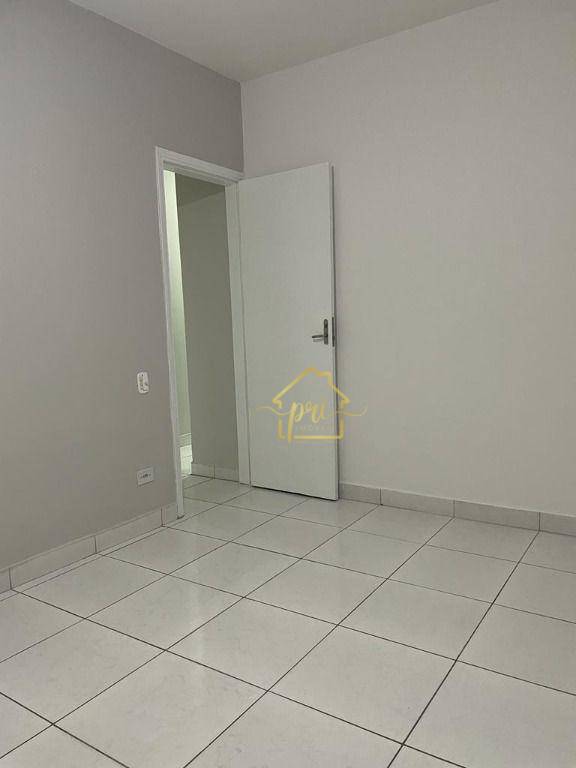 Apartamento à venda com 2 quartos, 61m² - Foto 20