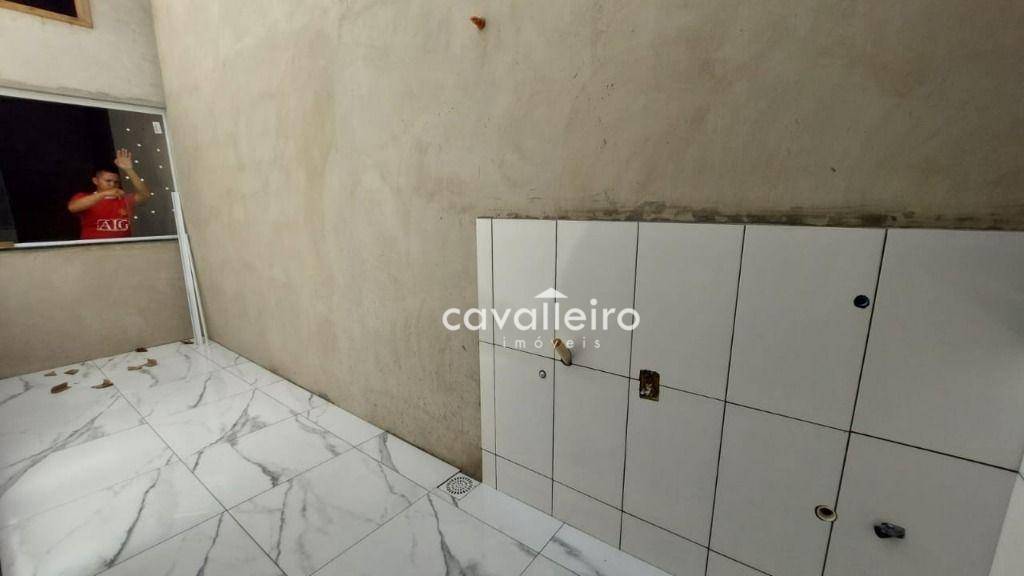 Casa à venda com 2 quartos, 70m² - Foto 10