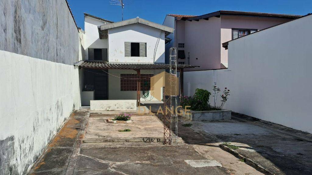 Casa à venda com 3 quartos, 87m² - Foto 14