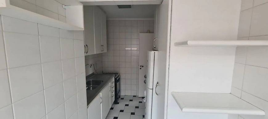 Apartamento à venda com 2 quartos, 70m² - Foto 6