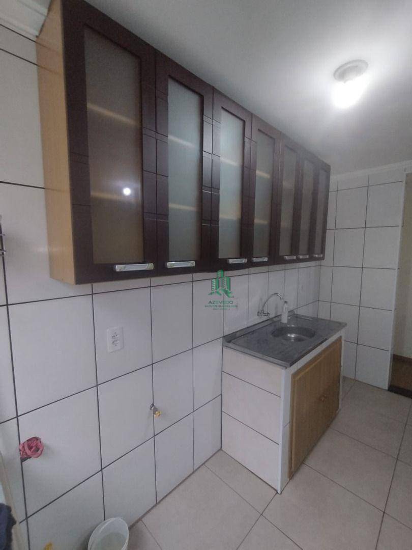 Apartamento à venda com 2 quartos, 44m² - Foto 3