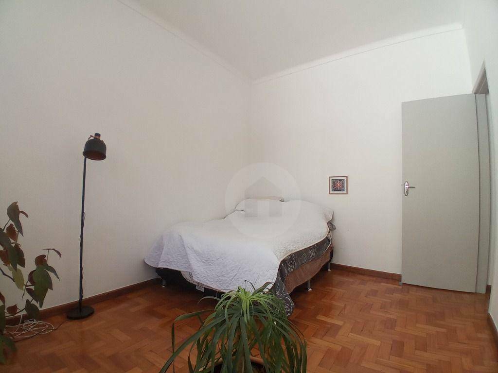 Apartamento à venda com 3 quartos, 140m² - Foto 19