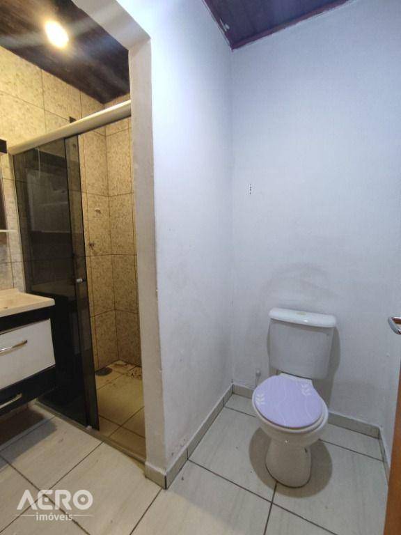 Casa à venda com 3 quartos, 120m² - Foto 9