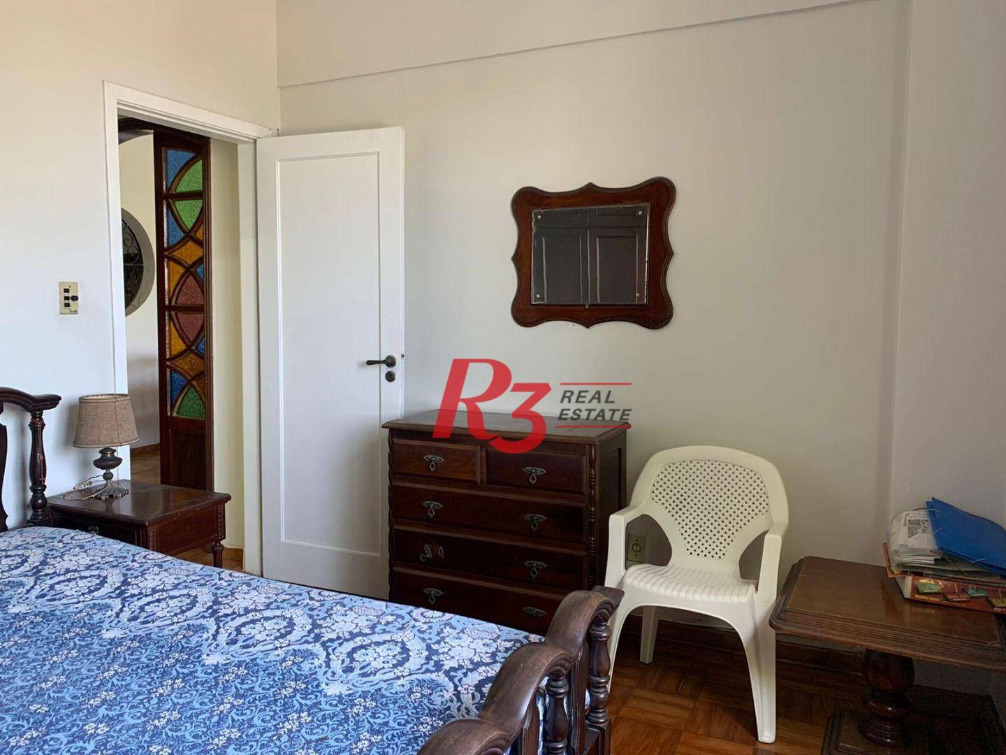 Apartamento à venda com 2 quartos, 110m² - Foto 4