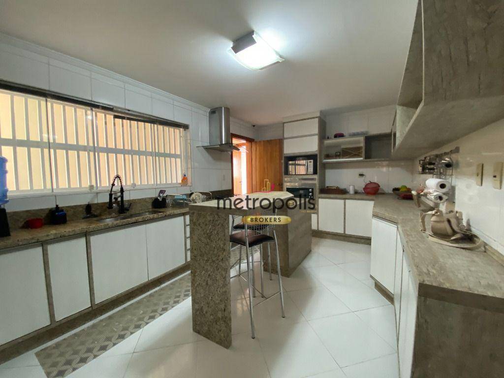 Sobrado à venda com 3 quartos, 1m² - Foto 11