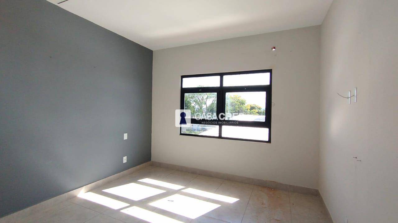 Prédio Inteiro para alugar, 70m² - Foto 6