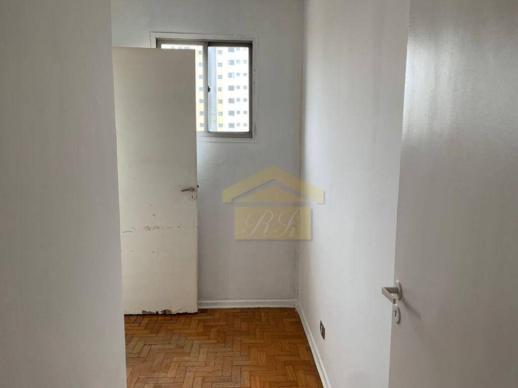 Apartamento à venda com 2 quartos, 62m² - Foto 12