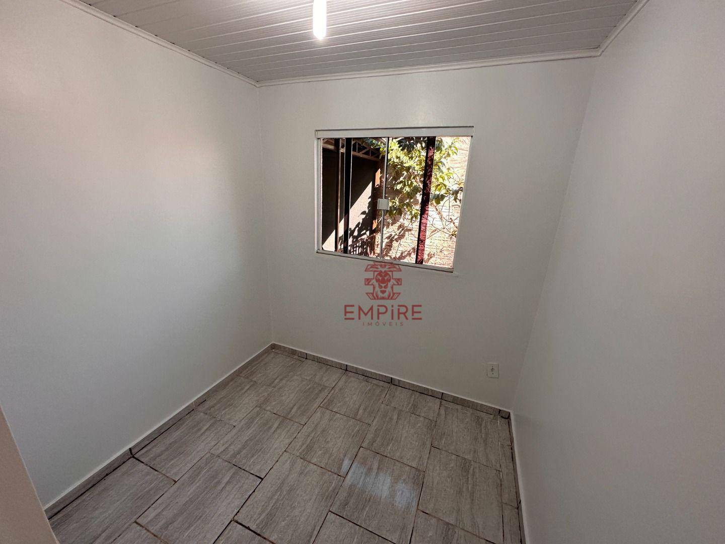 Casa à venda com 3 quartos, 60m² - Foto 17