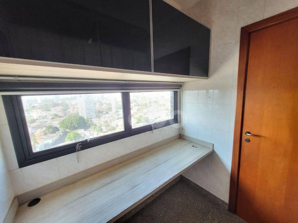 Apartamento à venda com 3 quartos, 147m² - Foto 29