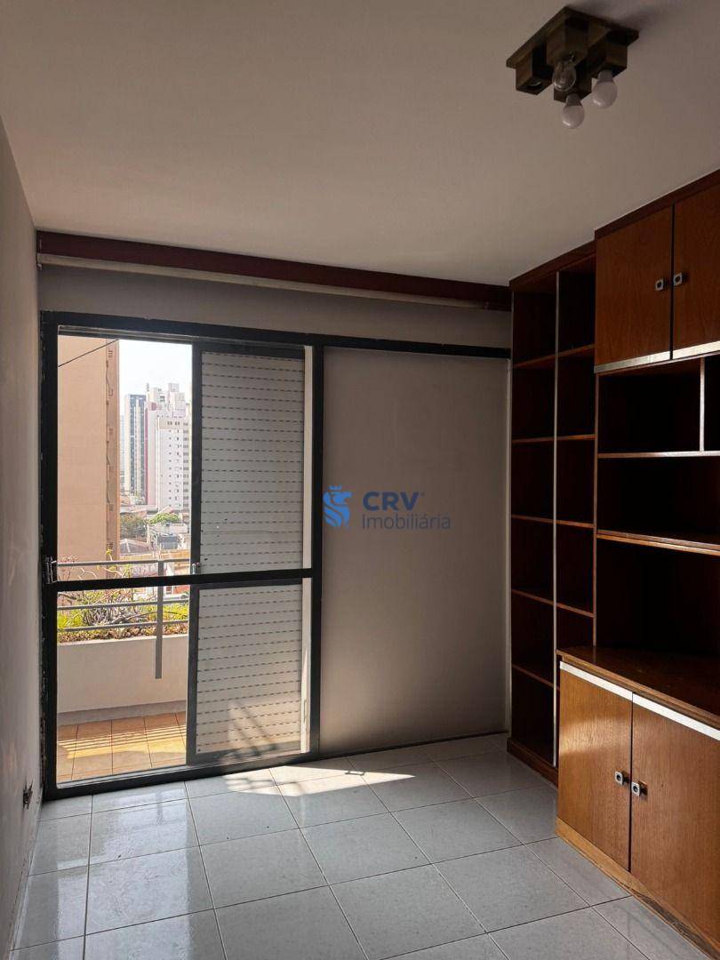 Apartamento para alugar com 3 quartos, 132m² - Foto 11