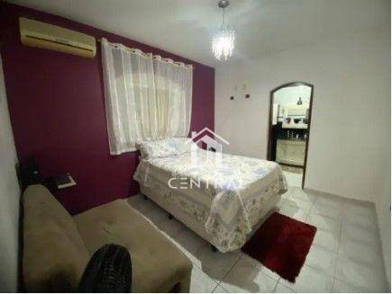 Casa à venda com 3 quartos, 200m² - Foto 14